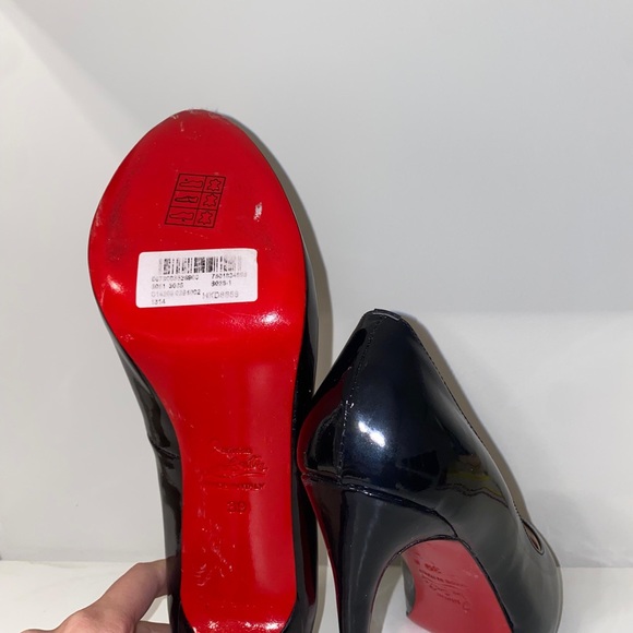 Louboutin Very Privé Shoes - Picture 5 of 9
